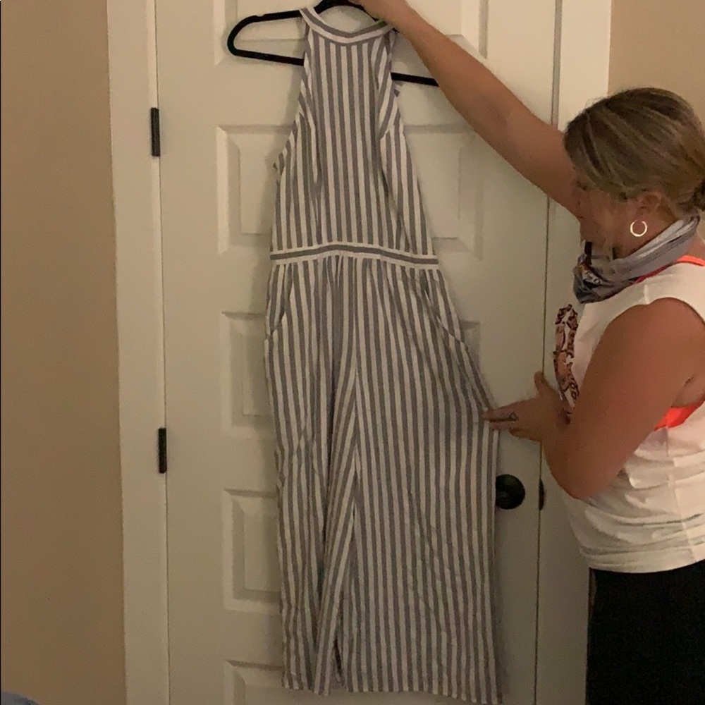 American Eagle- Jumpsuit M